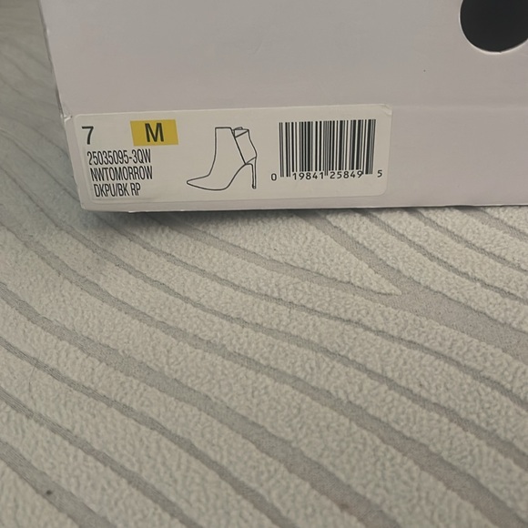 NINE WEST HIGH HEELS BOOTS - Picture 12 of 13